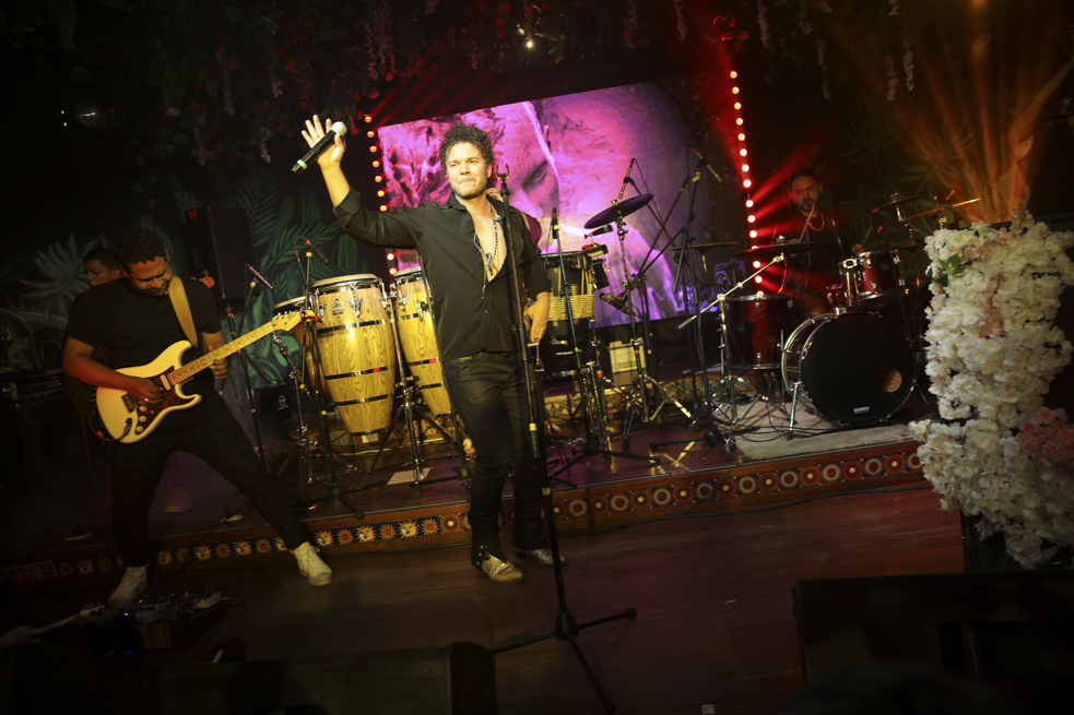Sociales Lanzamiento Tour 20 años Cabas El amor es perfecto