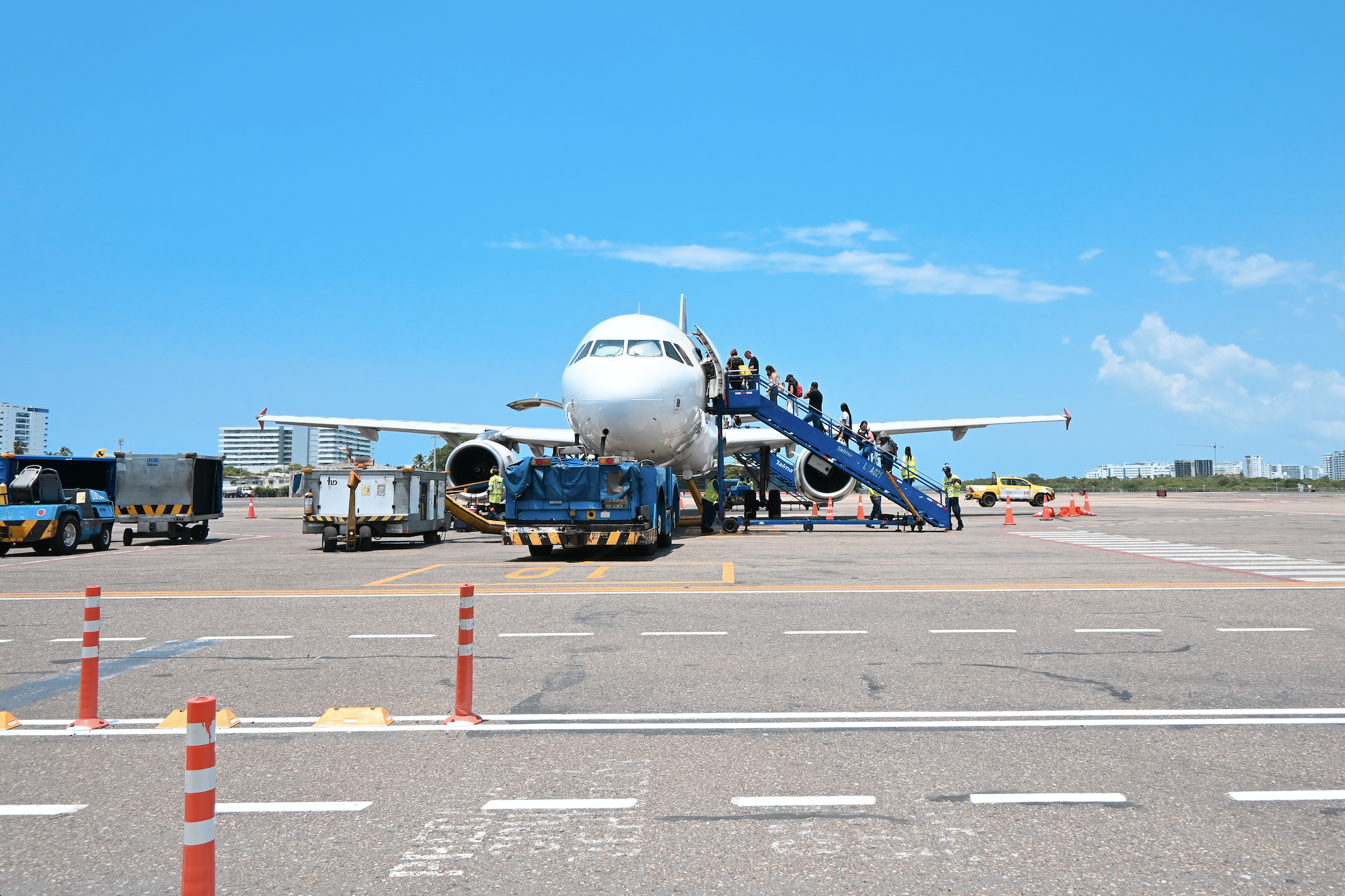 Procuraduría indaga contrato del aeropuerto Rafael Núñez por diferencia de $114.000 millones