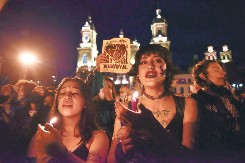 8M: las mujeres y su marcha por la dignidad
