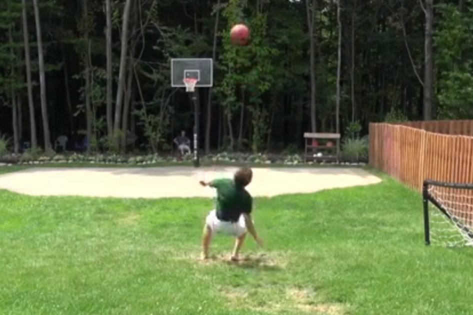 El niño maravilla del baloncesto