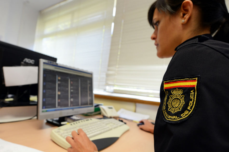 UE pide explicaciones a EE.UU. sobre programa de espionaje en internet