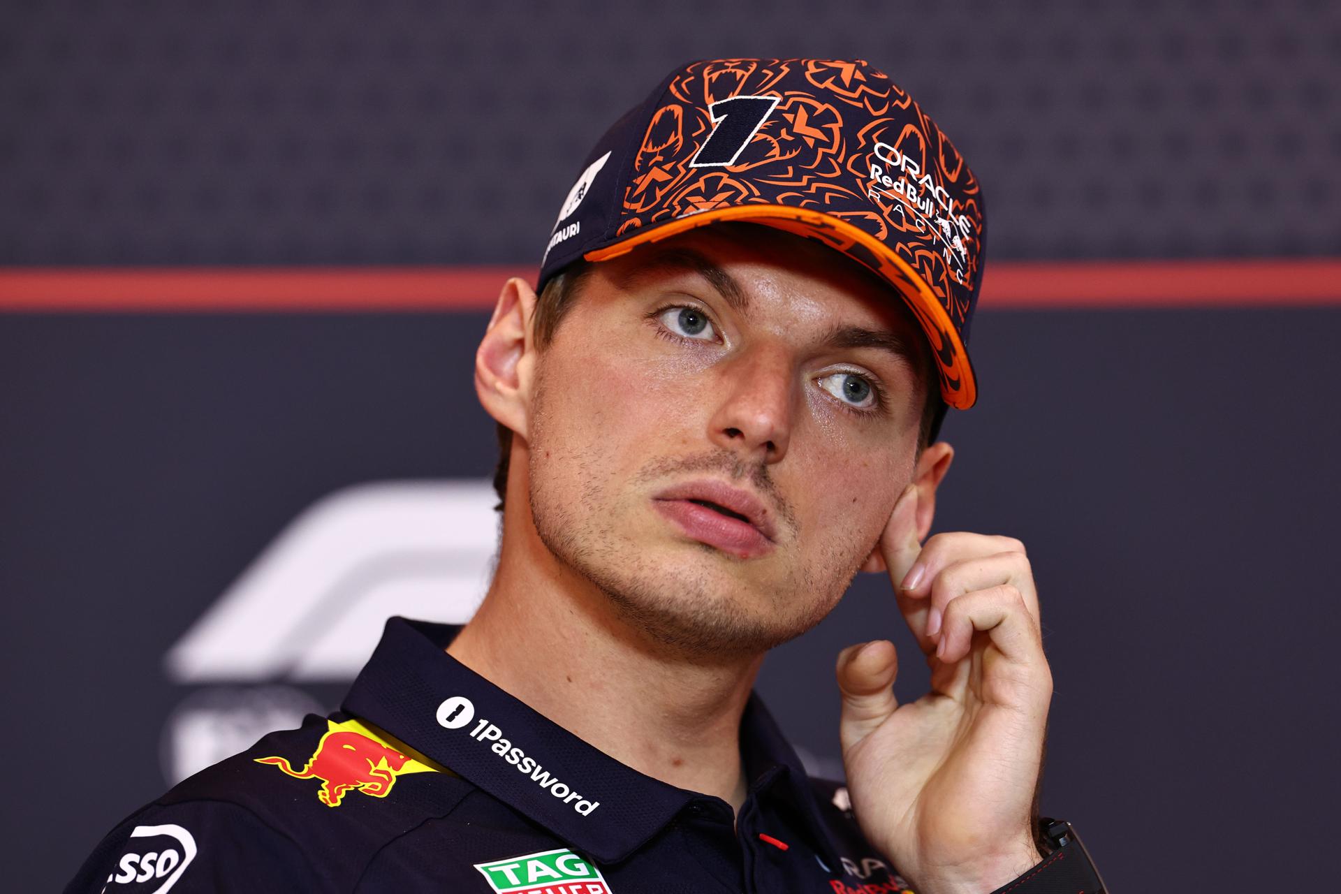 SPIELBERG (Austria), 26/06/2025.- Red Bull Racing driver Max Verstappen of the Netherlands reacts during a press conference in Spielberg, Austria, 26 June 2025. The 2025 Formula 1 Austrian Grand Prix is held at the Red Bull Ring racetrack on 29 June 2025. (Fórmula Uno, Países Bajos; Holanda) EFE/EPA/ANNA SZILAGYI
