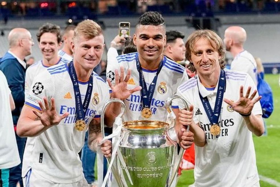 Fin de un mediocampo histórico: Toni Kroos y Luka Modric se despiden de Casemiro