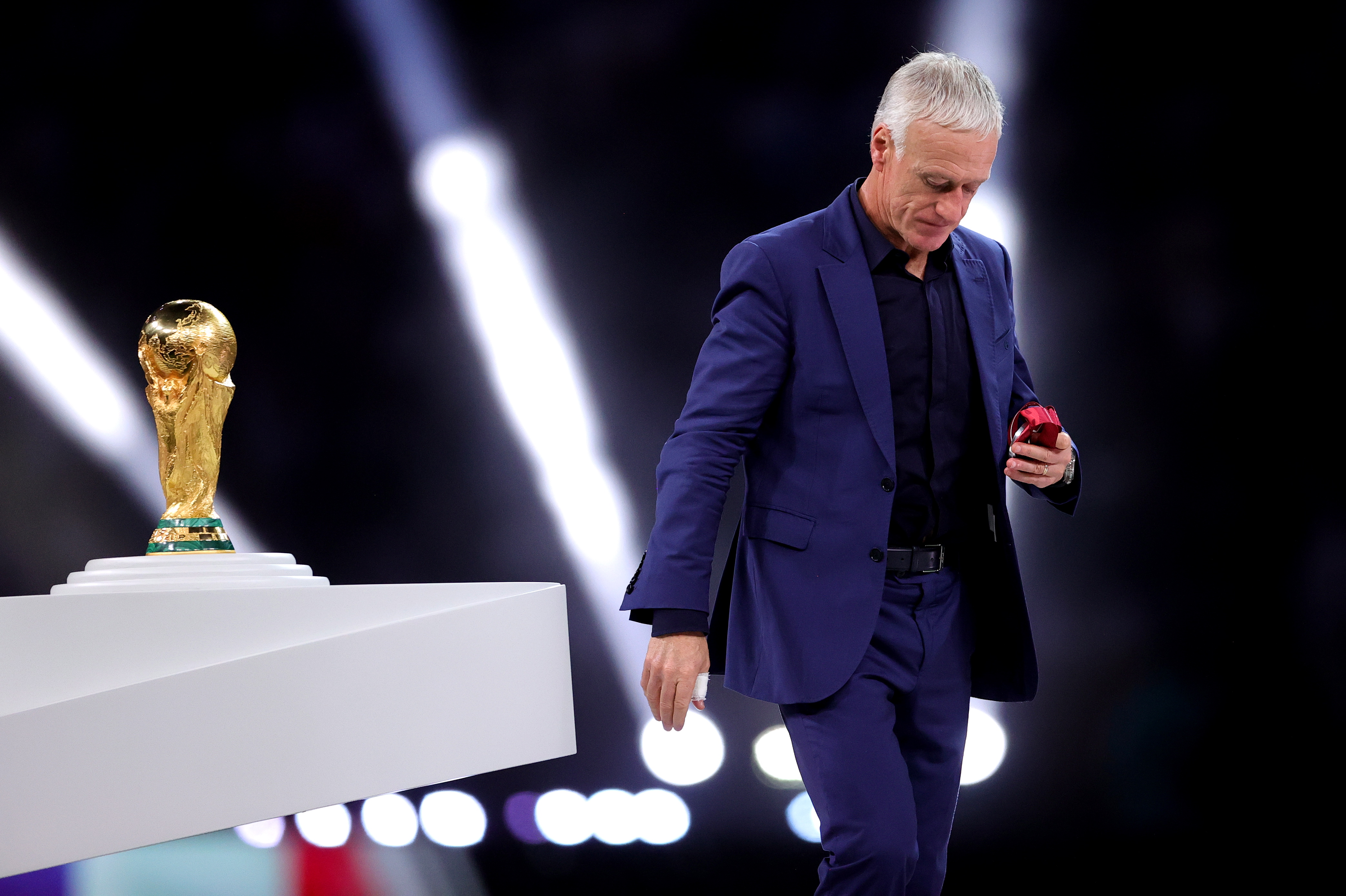 ¿Seguirá al mando de Francia? Días claves para conocer el futuro de Didier Deschamps
