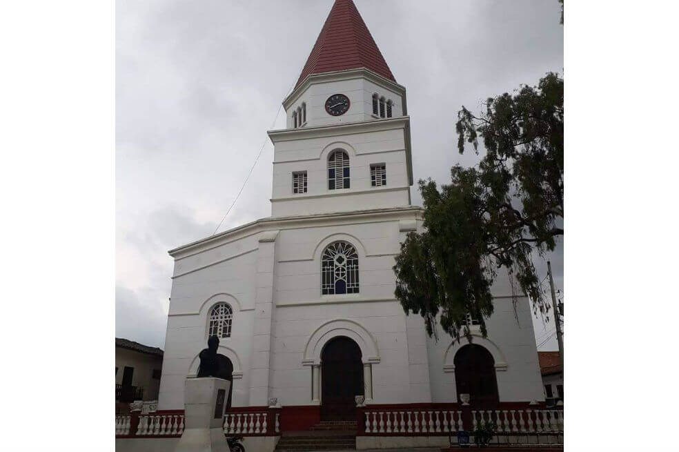 Párroco de Armenia Mantequilla, Antioquia, dejó el municipio por amenazas de muerte