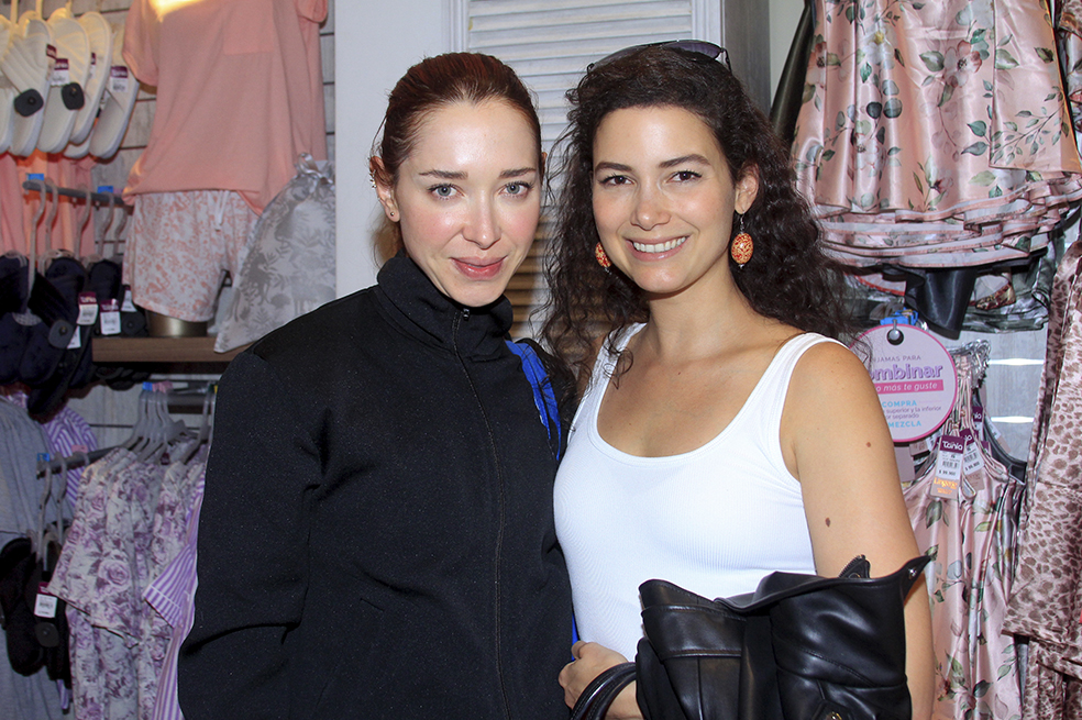 SUSANA POSADA Y ABRIL SCHREIBER Lanzamiento Tania