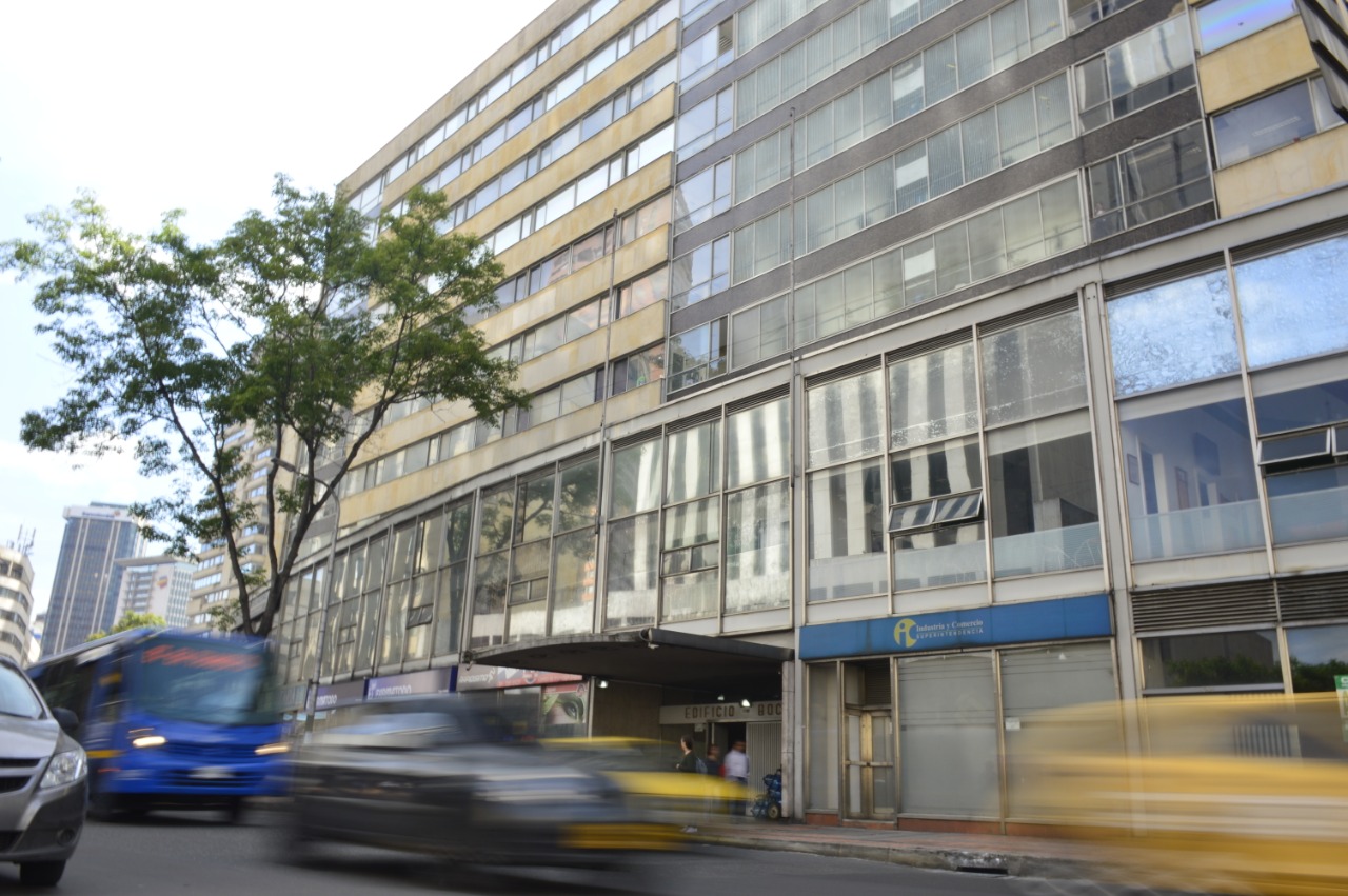 SIC indaga en dos casos por posibles pactos ilegales en procesos de licitaciones públicas