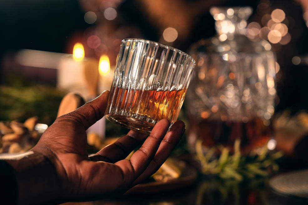 Este es el whisky que busca transformar la escena nocturna bogotana
