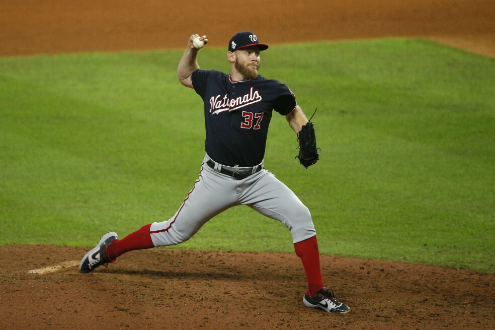 Desde la lomita Stephen Strasburg marcó el camino del triunfo de los Nacionales