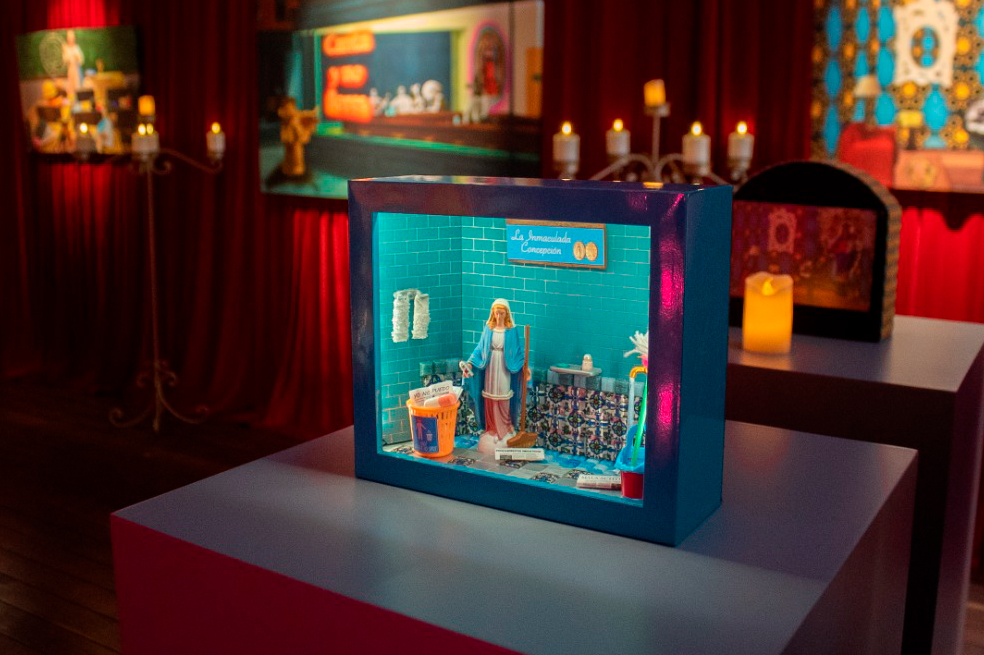 Exposición ‘Corazones Solitarios’ una apuesta del arte Kitsch en la ciudad