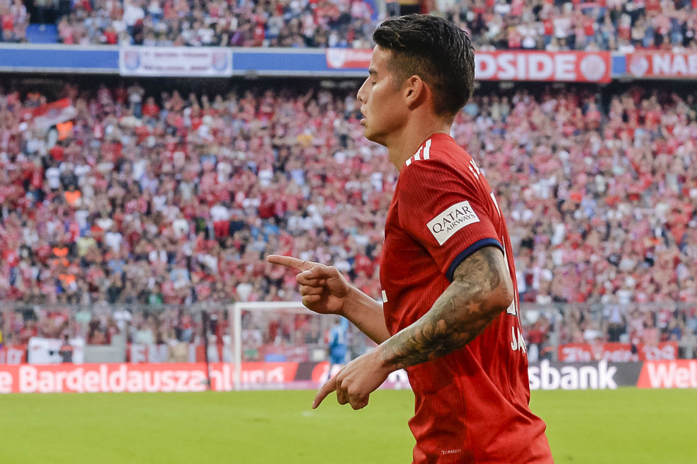 James dio una asistencia en el triunfo 2-0 del Bayern Múnich sobre Benfica