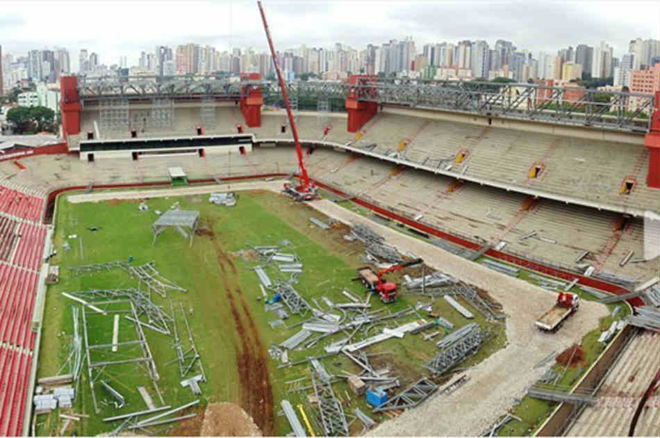 Suspenden obras del estadio mundialista de Curitiba por riesgos en la seguridad