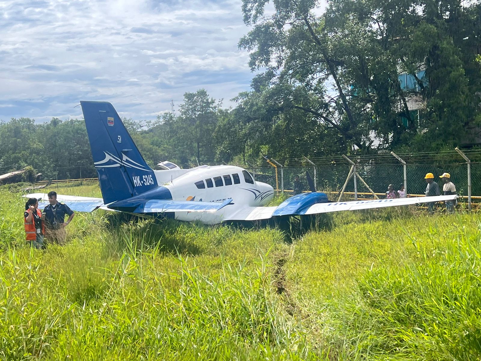 Lo que pasó con la avioneta que se salió de la pista despegando del aeropuerto de Nuquí