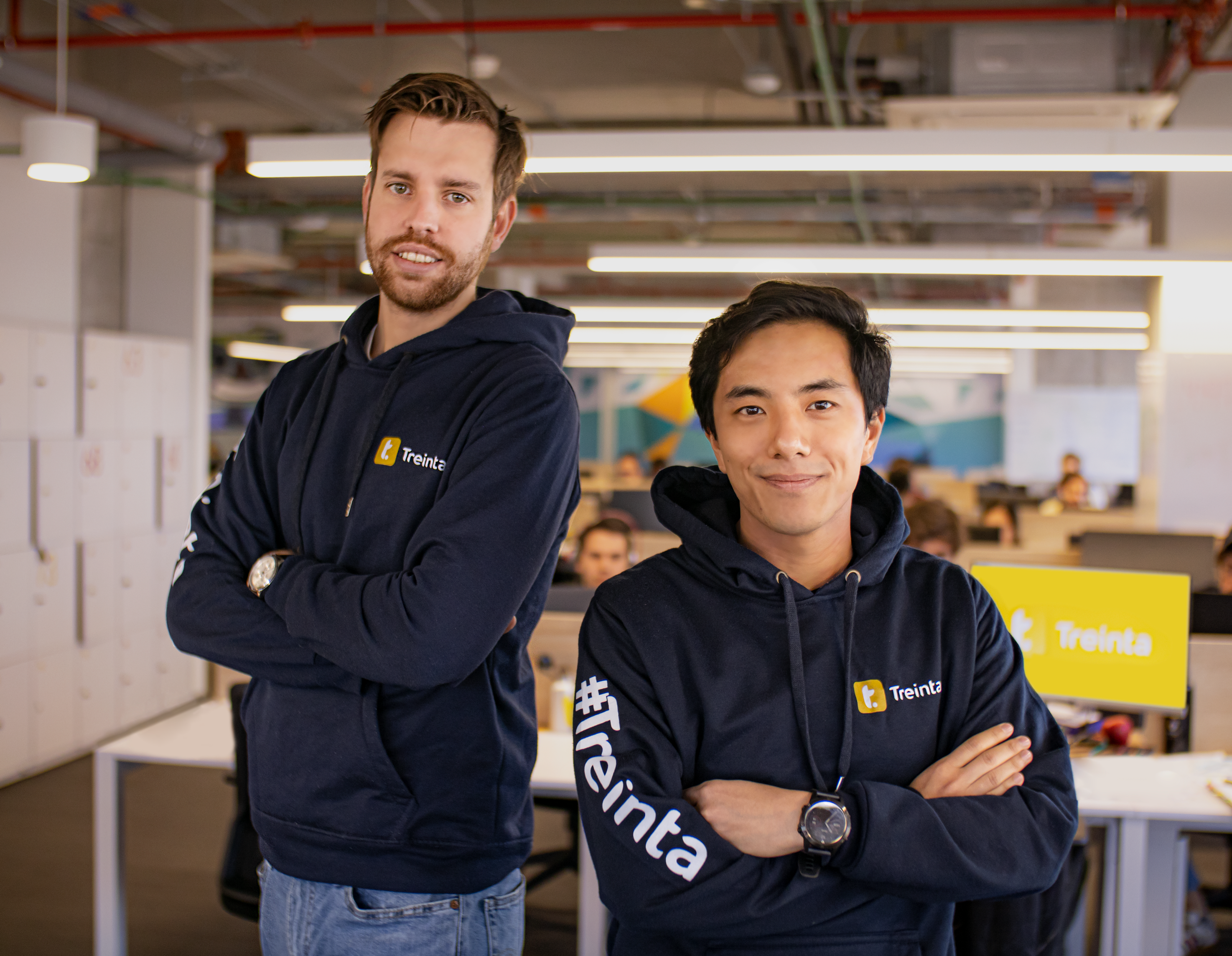 Dos españoles montaron una fintech para ayudar a los micronegocios de Latam