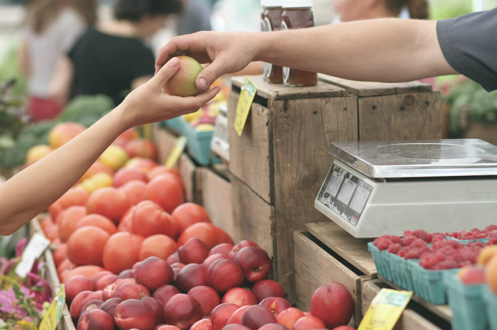 Las plazas de mercado de Bogotá se meten al negocio de «los domicilios»