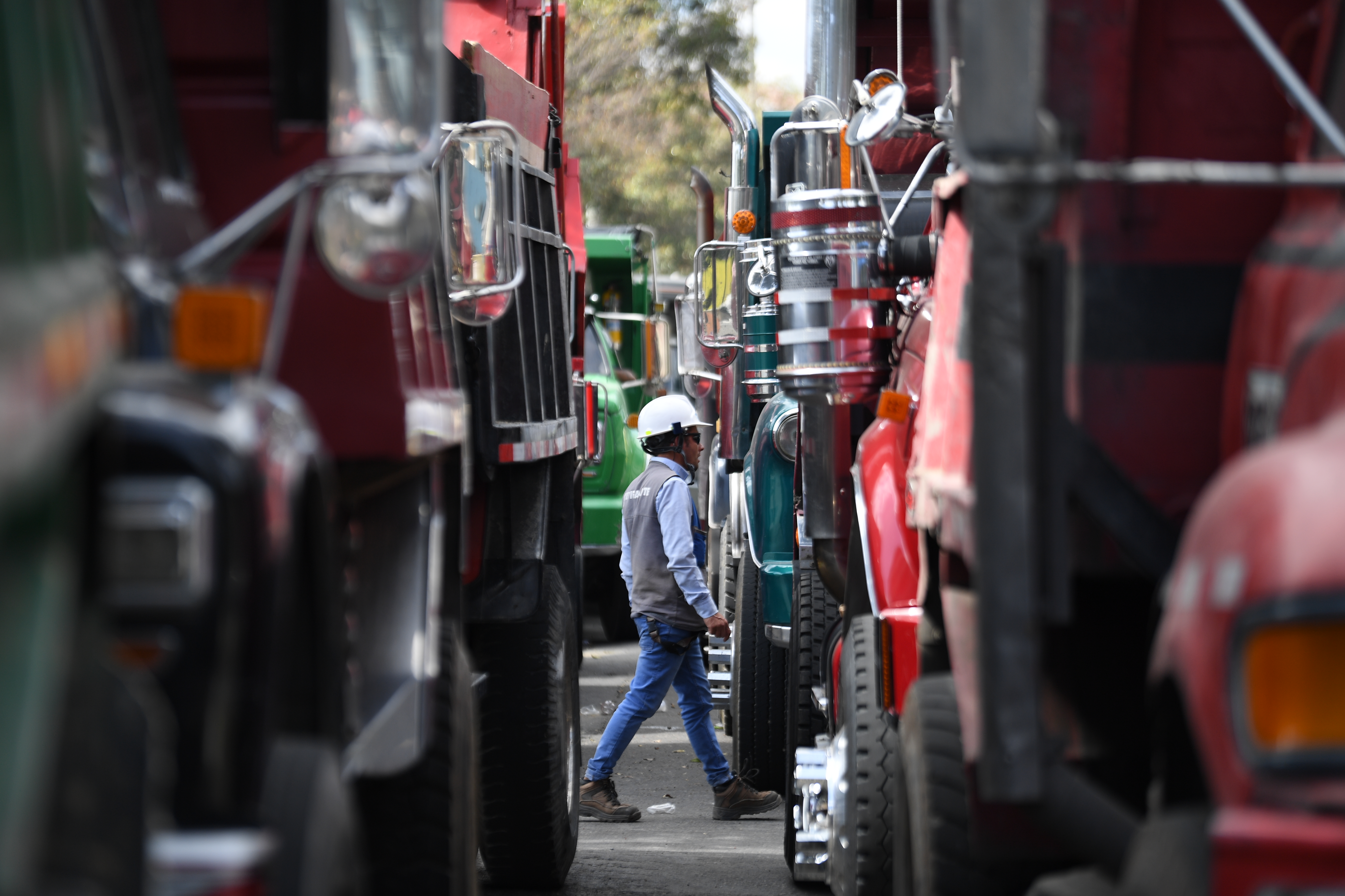 Esta es la lista de vías cerradas para entrar a Bogotá por paro nacional de camioneros