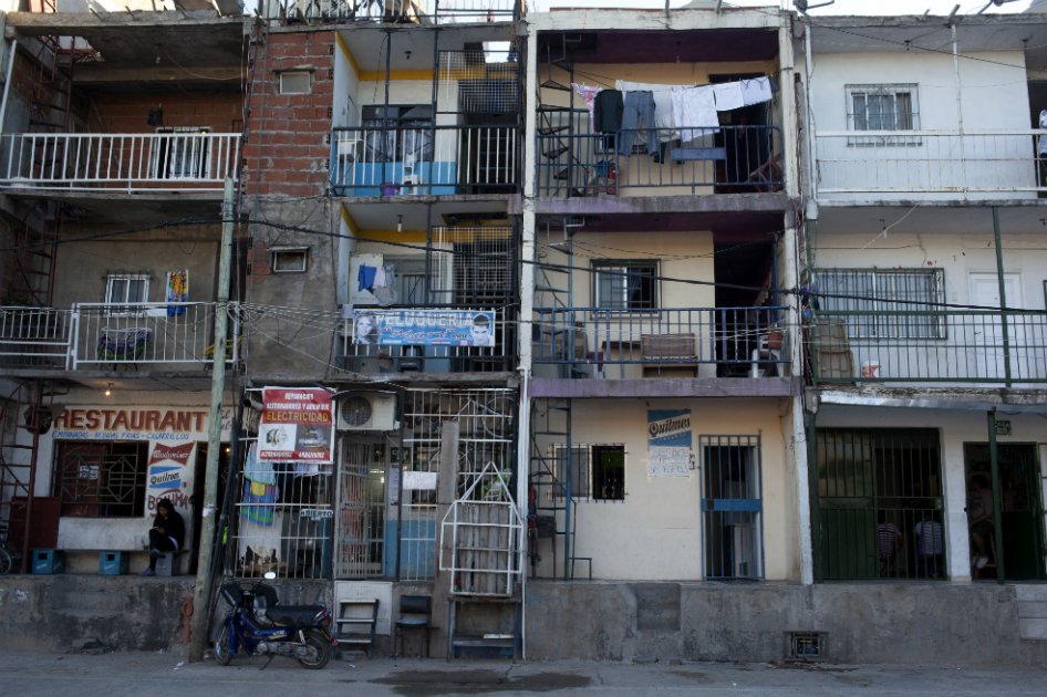 «Mucha gente de la capital federal quiere ser europea»: gobernador argentino