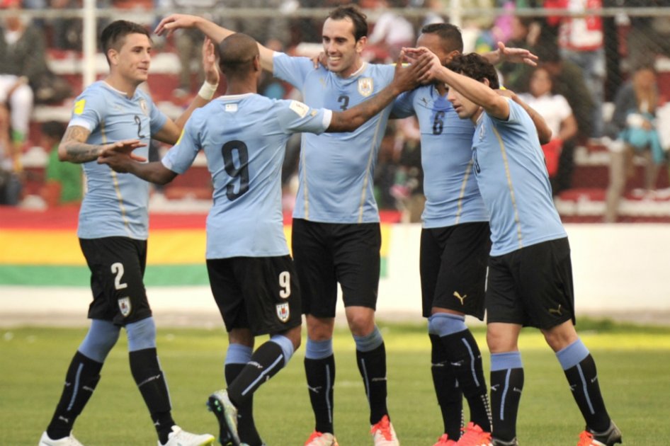 Uruguay inició la eliminatoria con triunfo sobre Bolivia en La Paz