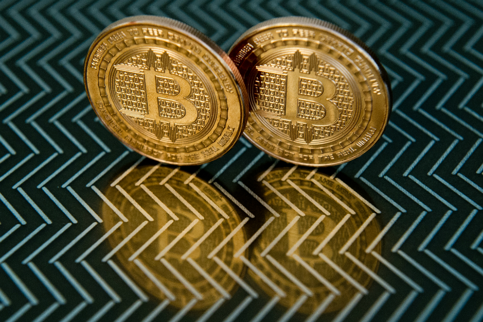 El bitcoin superó los US$14.000