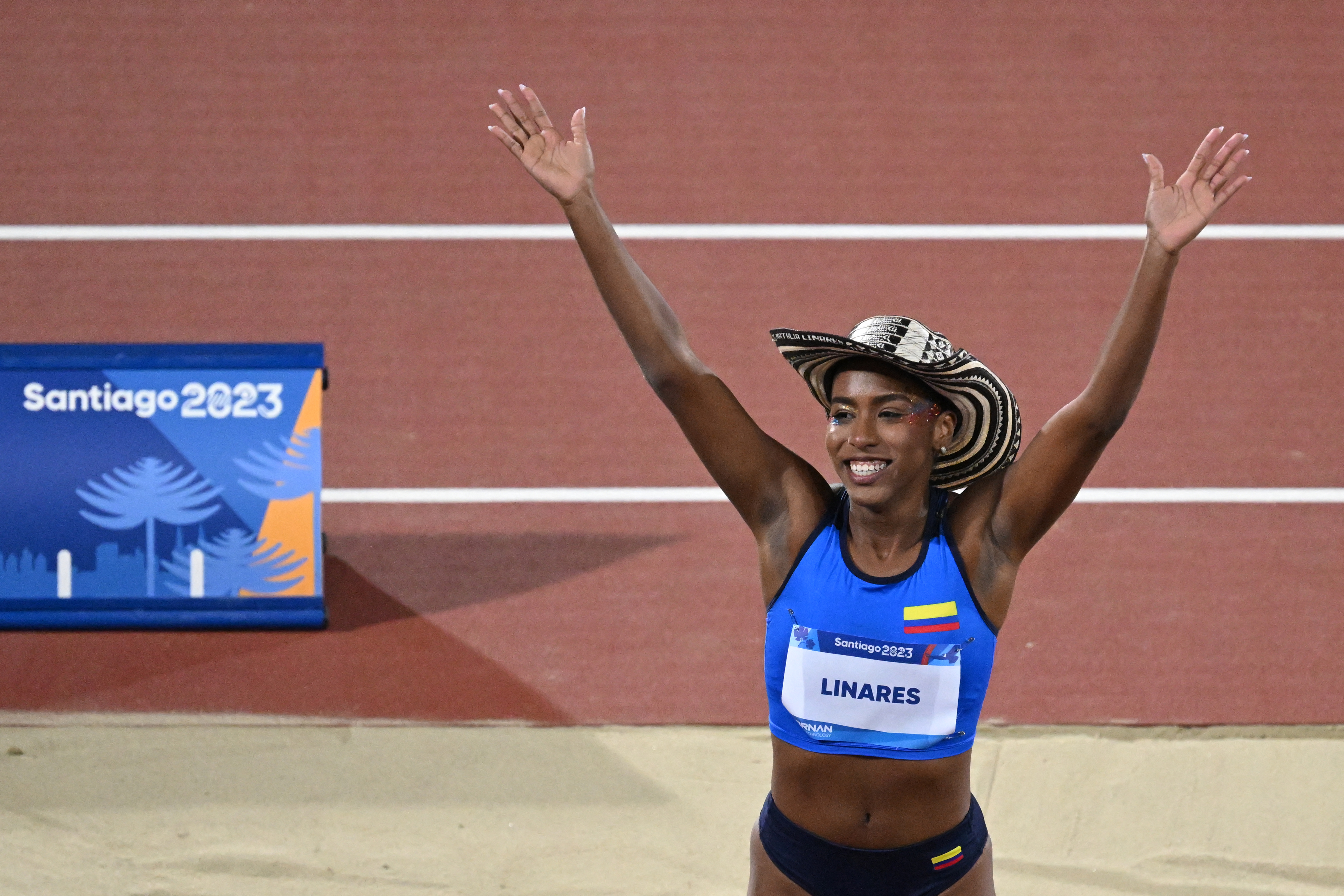 Natalia Linares es campeona del salto largo: nuevo oro en los Juegos Panamericanos