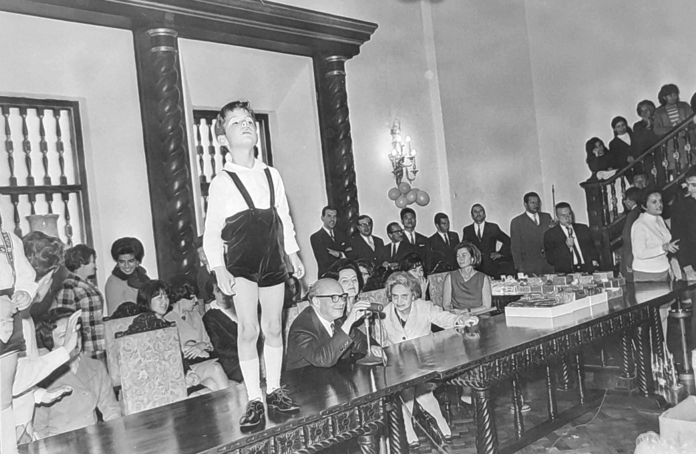 Germán Vargas Lleras nació en 1962. Era hijo del matrimonio entre Germán Vargas Espinosa y Clemencia Lleras de la Fuente. Su abuelo era el expresidente Carlos Lleras Camargo, a quien acompañó en varios actos públicos cuando era niño.