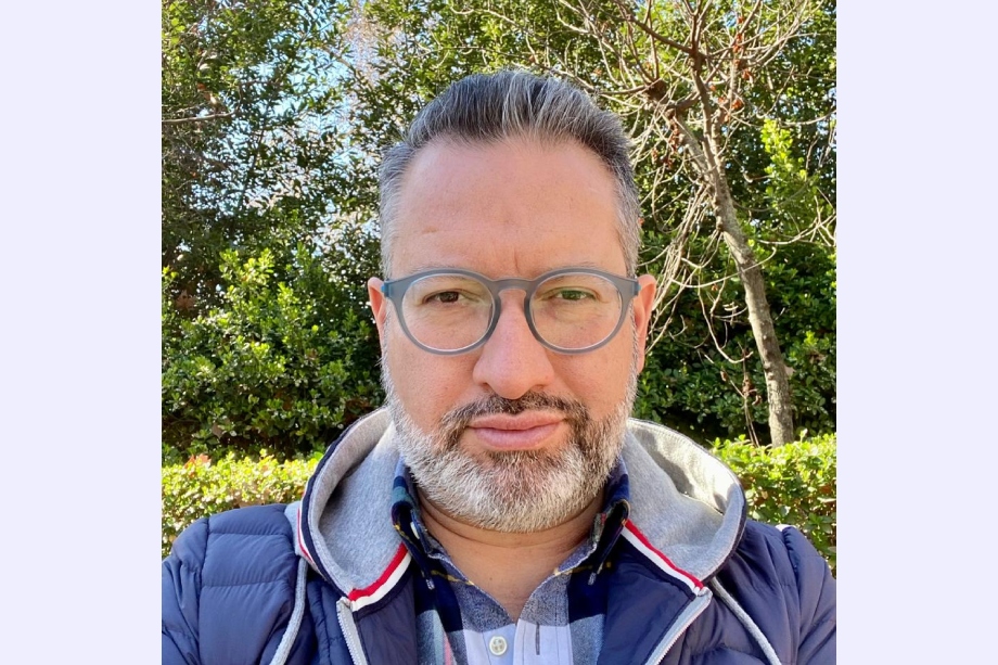 Iván Garzón es doctor en Ciencias Políticas de la Pontificia Universidad Católica Argentina (Buenos Aires).