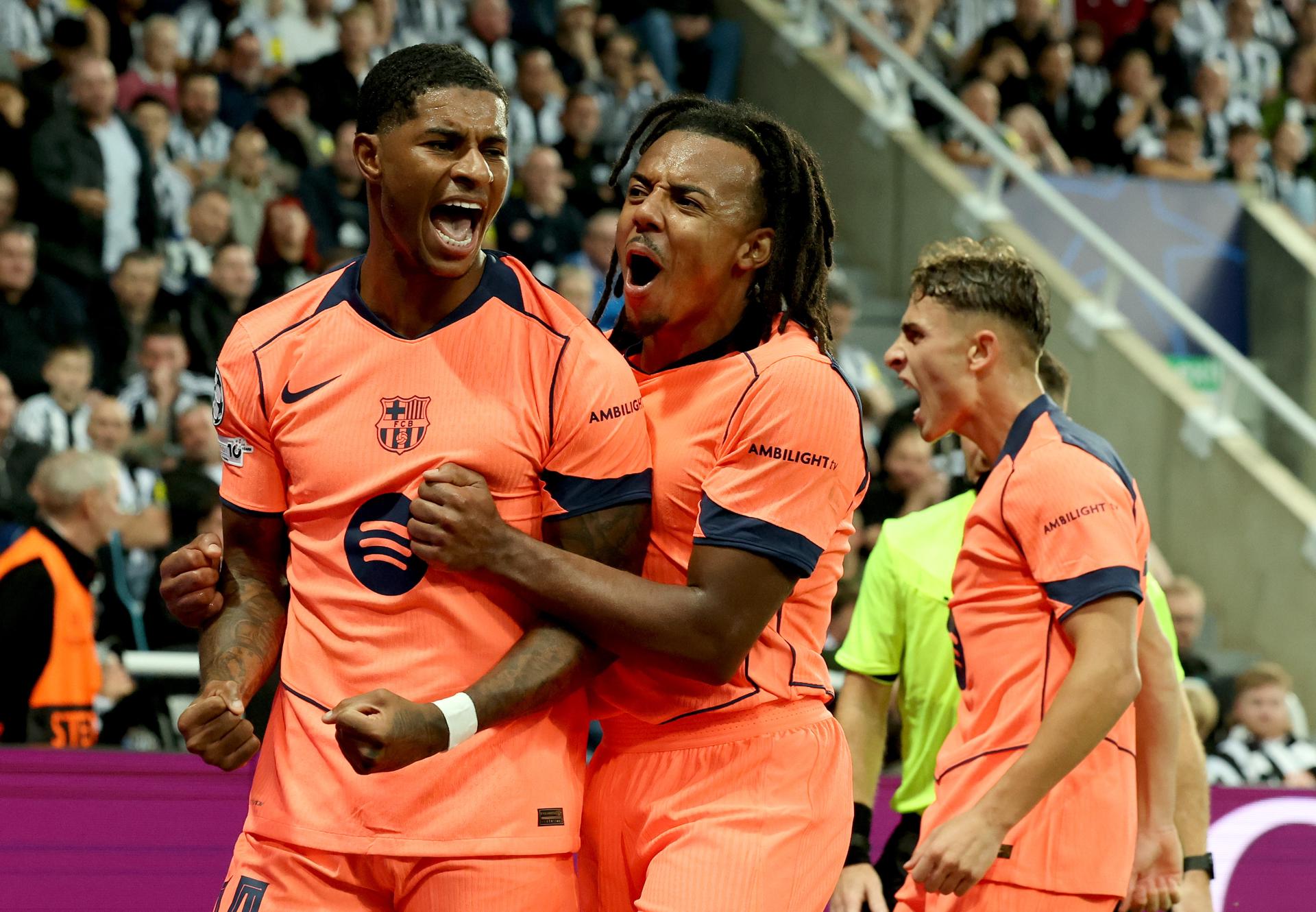 ¡Doblete de Rashford! Barcelona ganó al Newcastle por 1-2: los goles y el resumen