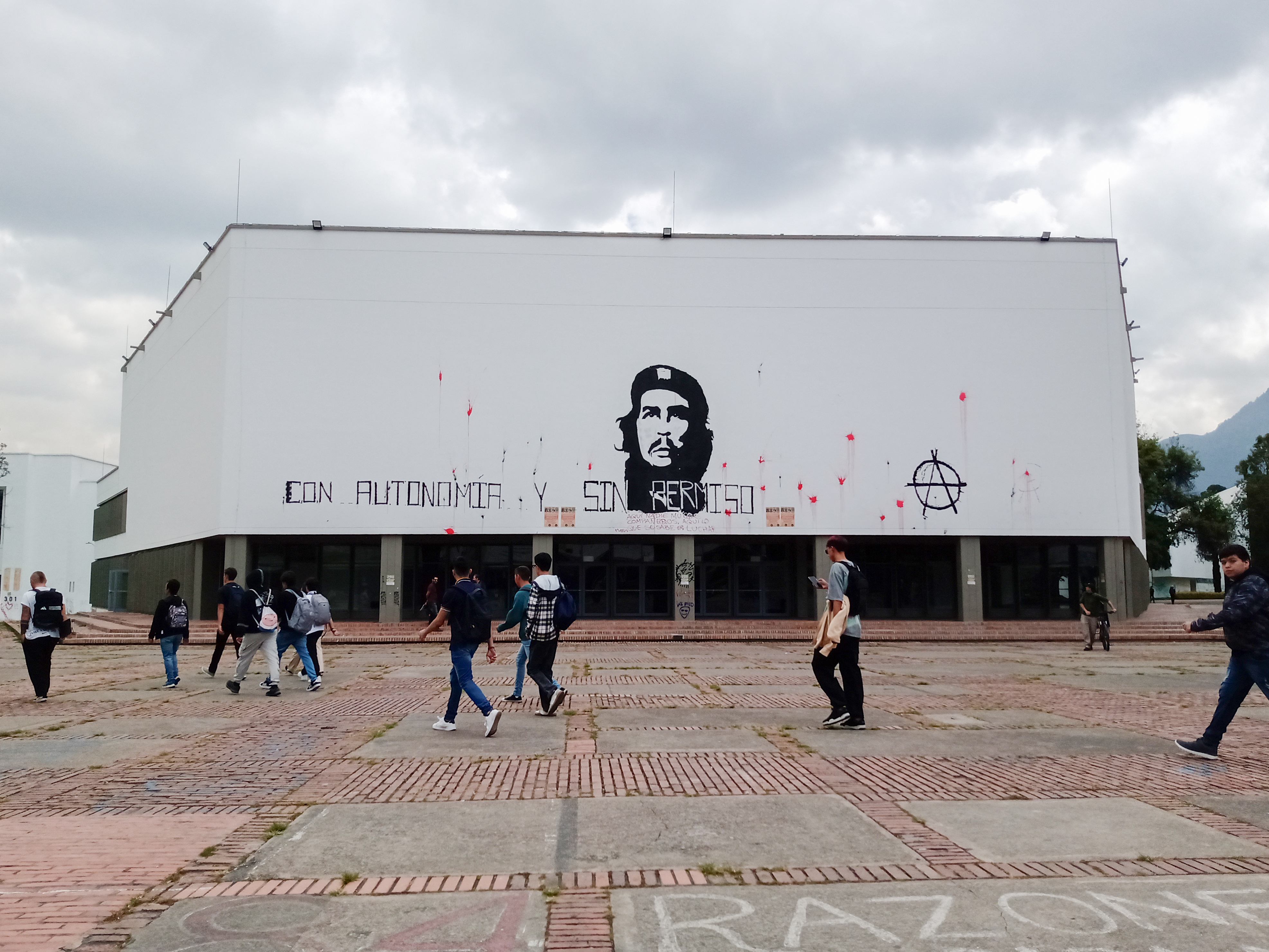 Cuatro conjeturas sobre la disminución de aspirantes a la Universidad Nacional (análisis)