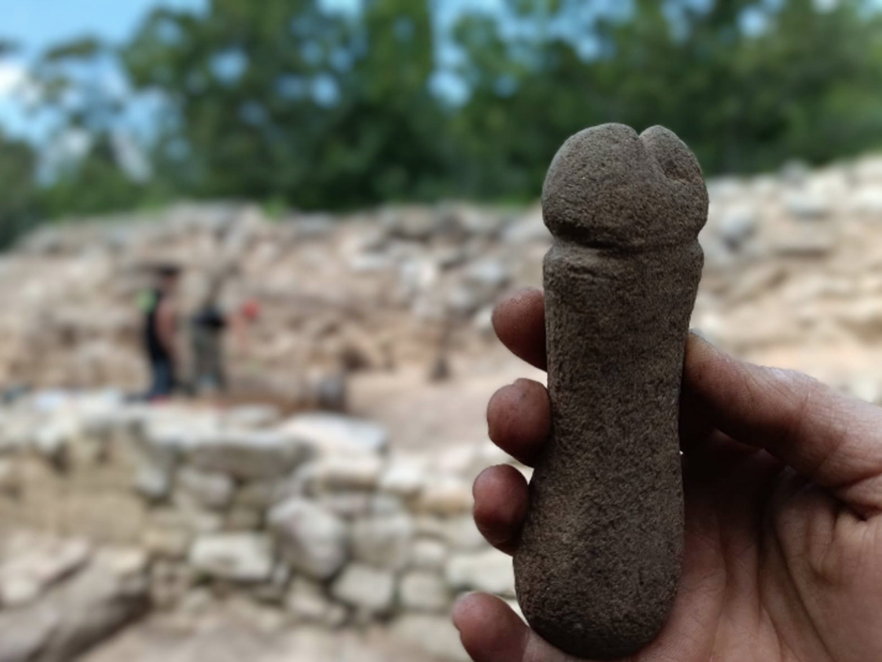 Encuentran un pene de piedra de la Edad Media, ¿para qué se usaba?