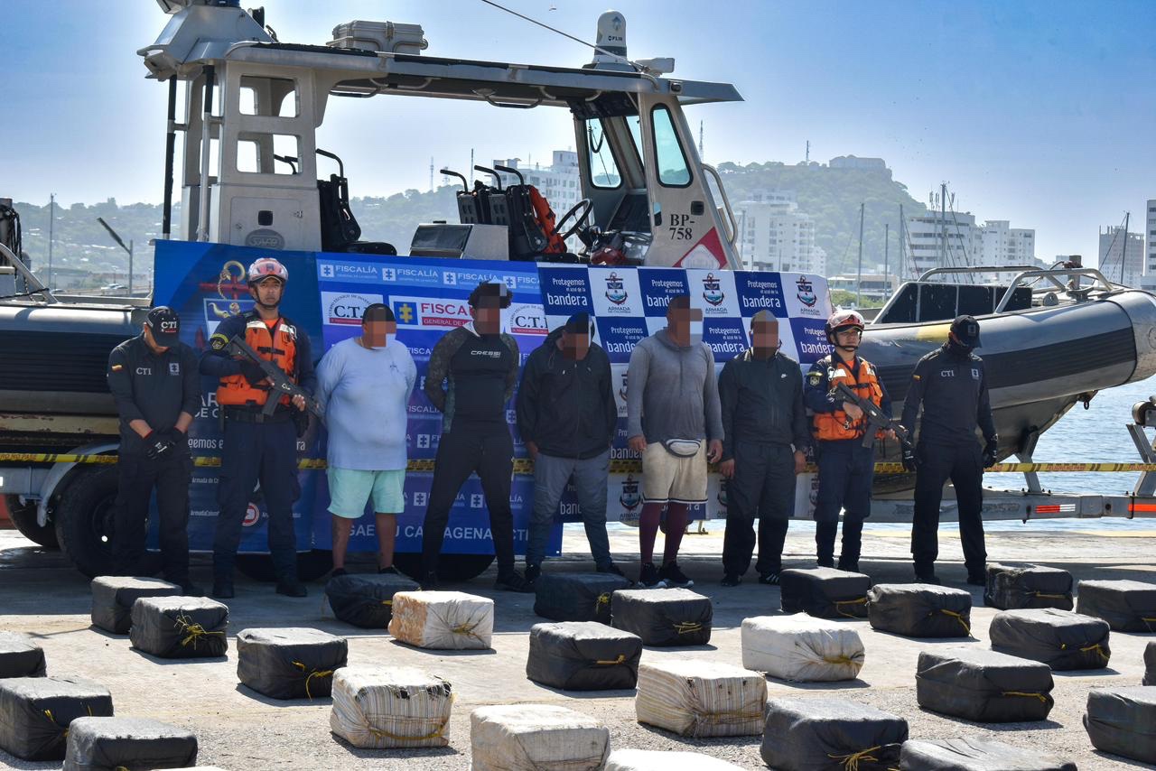 Armada incauta 5,4 toneladas de cocaína en operaciones simultáneas en el Caribe