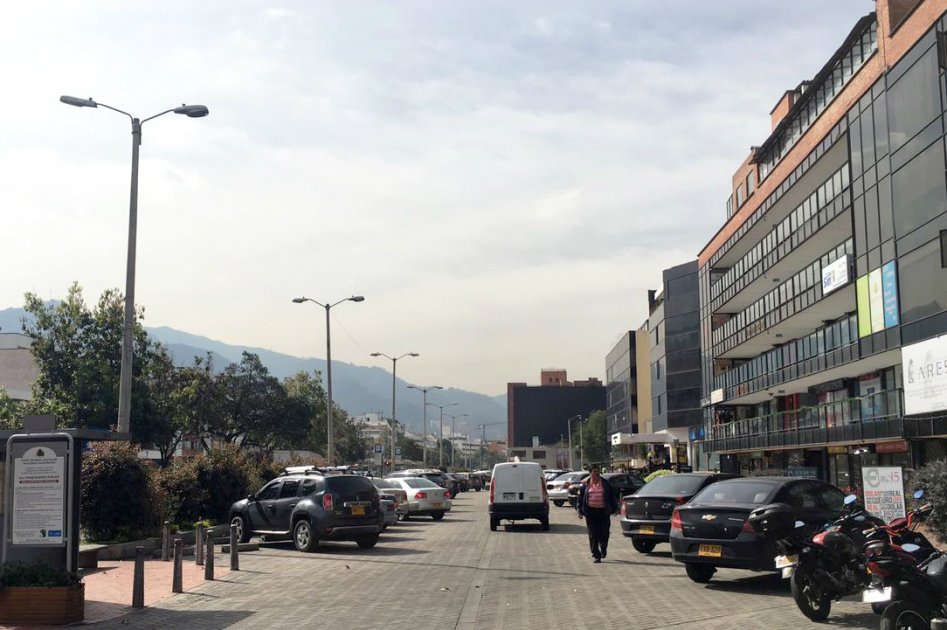 Más de $4000 millones recaudaría el Distrito con parqueaderos públicos