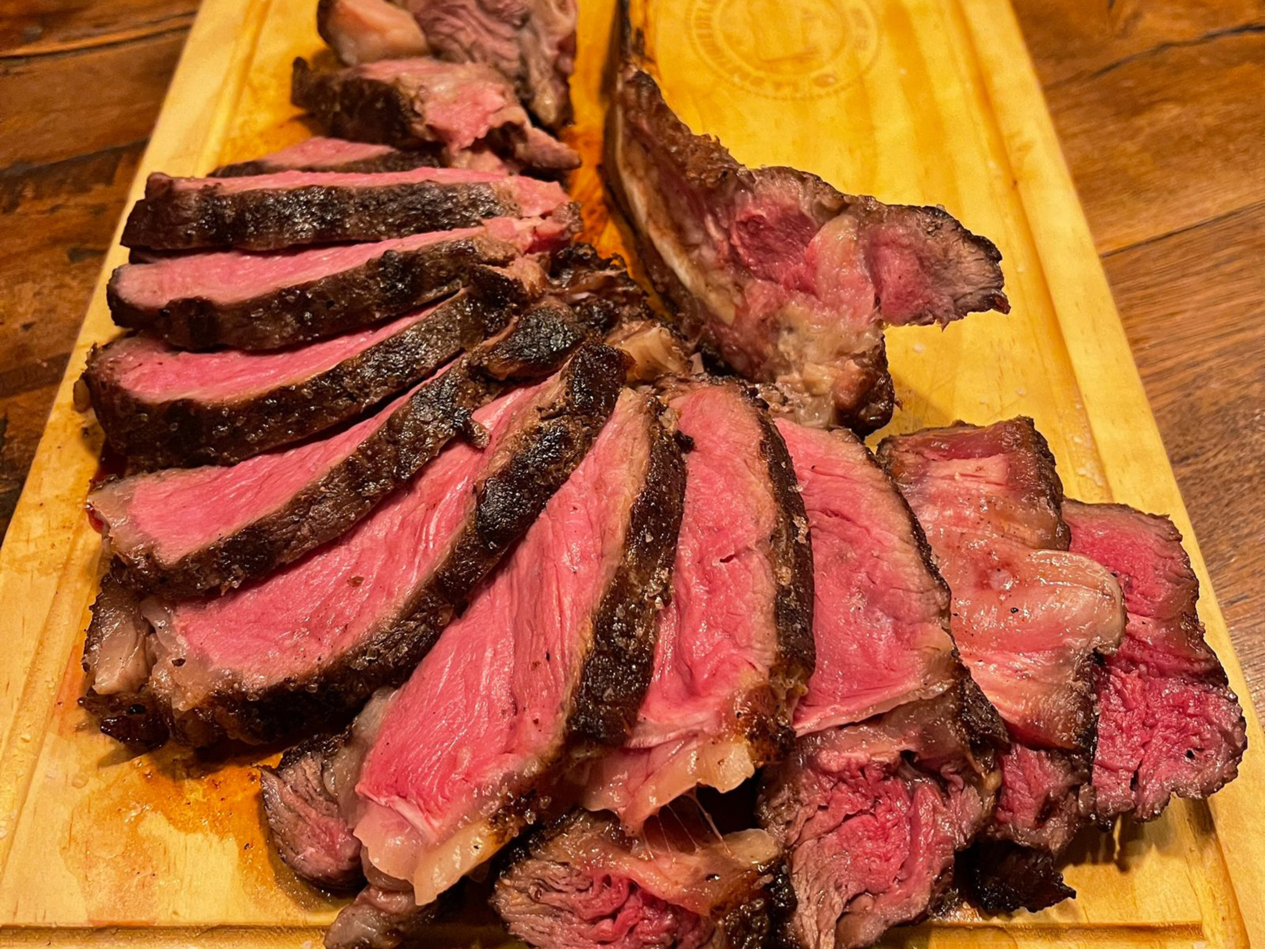 Corte al estilo americano Tomahawk .