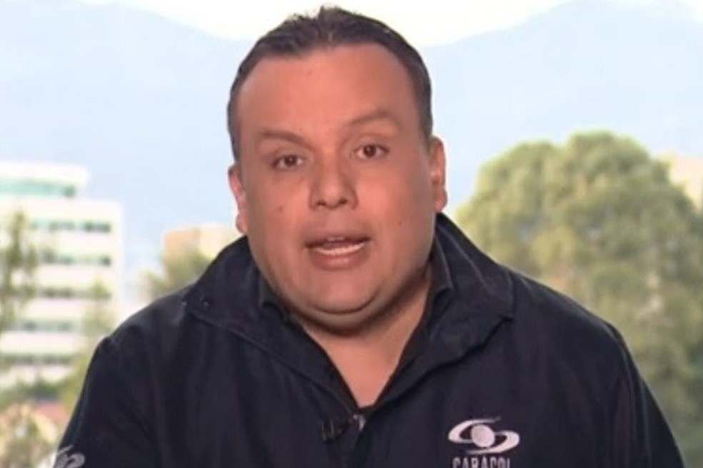 Edward Porras se va de vacaciones. Así se despidió de ‘Noticias Caracol’