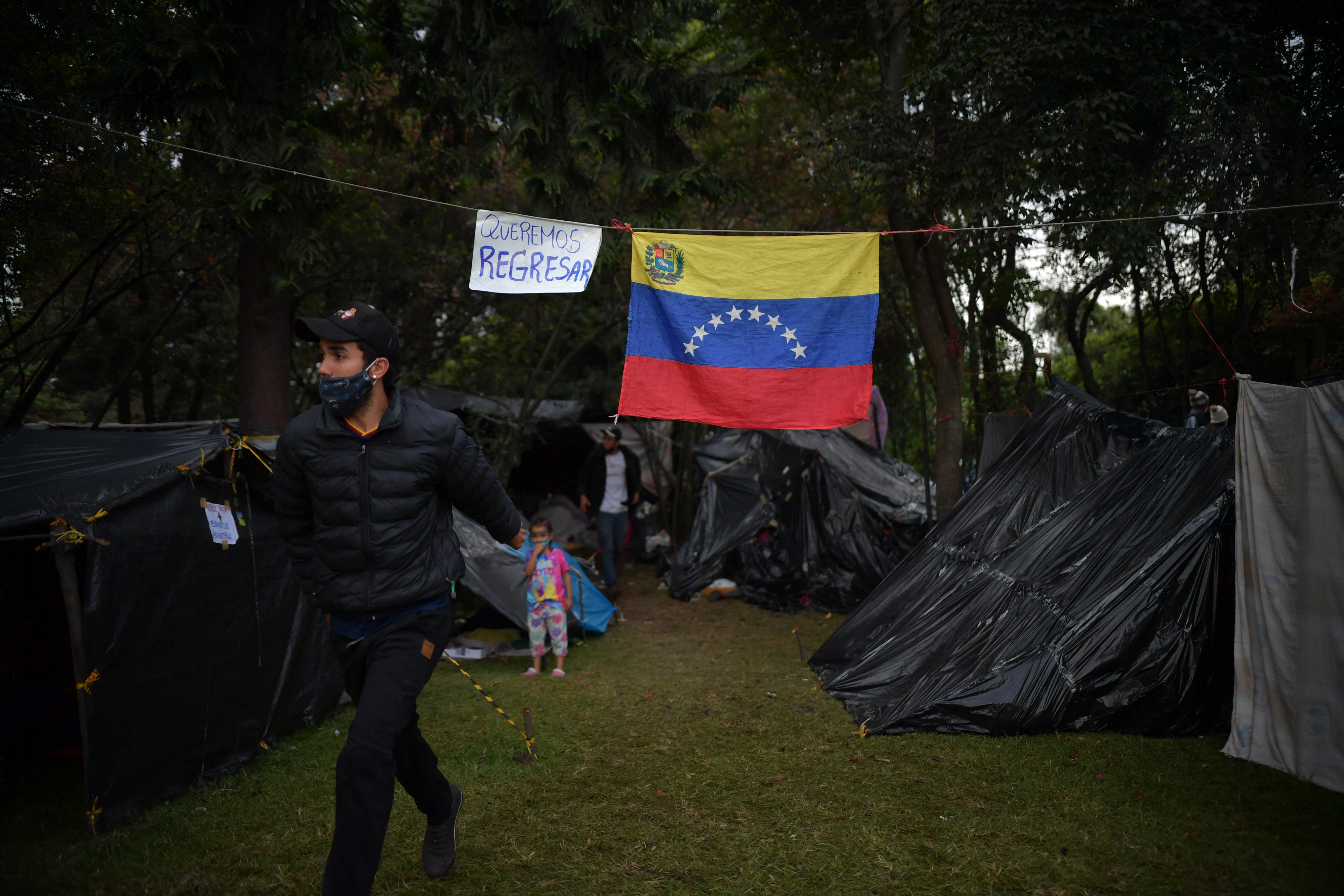 ¿Qué nos deja el primer mes del Estatuto para la regularización de venezolanos?