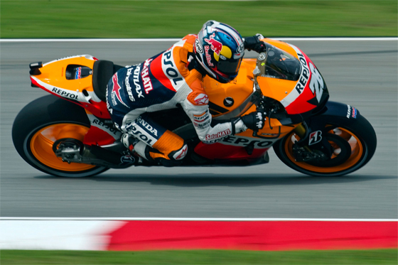 Dani Pedrosa, el mejor en primeras prácticas en Malasia
