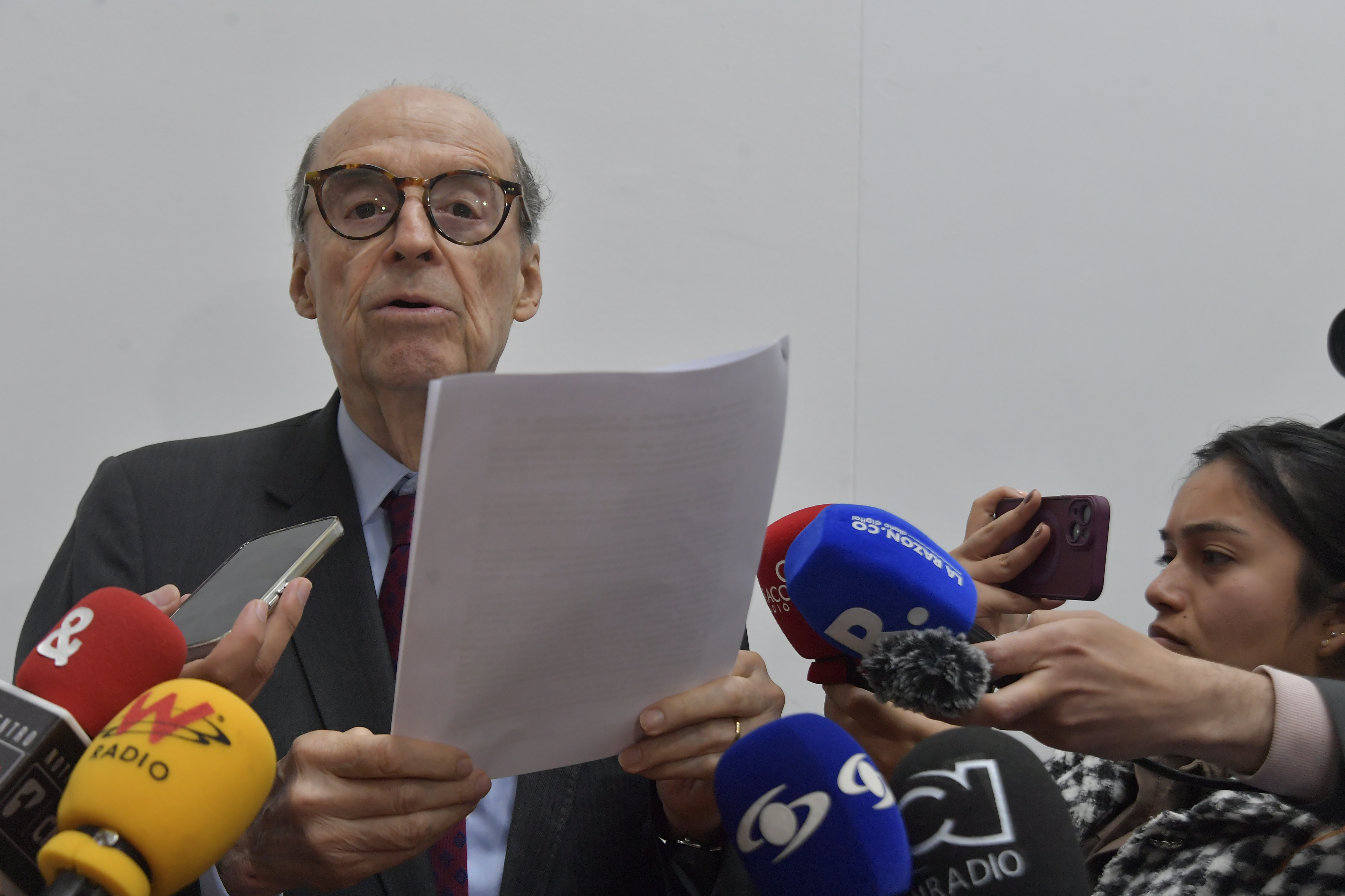 Leyva rompe su silencio sobre intento para “sacar” a Petro del poder