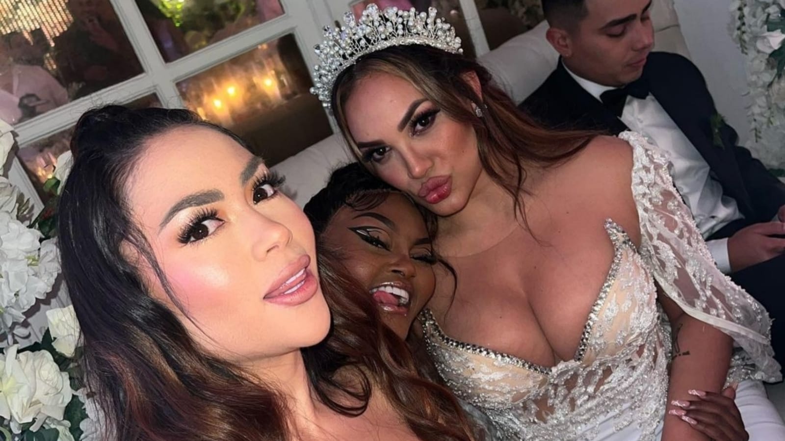 Daneidy Barrera, La Jessu y Andrea Valdiri.