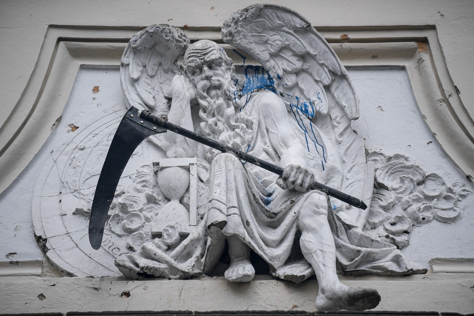 Hoy en día en el cementerio se pueden apreciar reformas en la fachada, mal estado en el interior de la elipse y masivos rituales en conmemoración de personajes que se encuentran en el lugar.