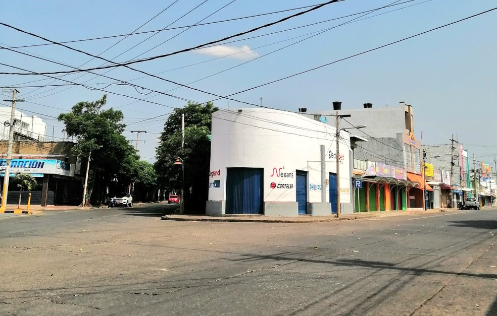 En Valledupar están poniendo a barrer las calles a quienes infringen la cuarentena