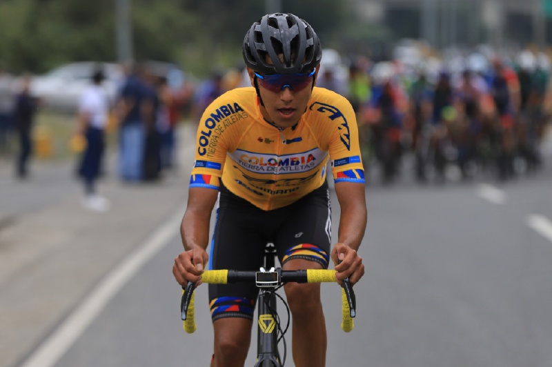 La gallardía de Brandon Vega, el nuevo ciclista colombiano del Androni