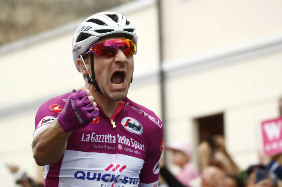 Elia Viviani ganó y logró el triplete en el Giro de Italia