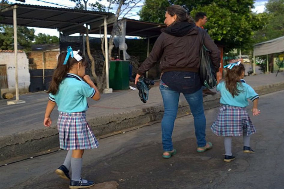 Corredor para paso de estudiantes en frontera se normalizará este lunes