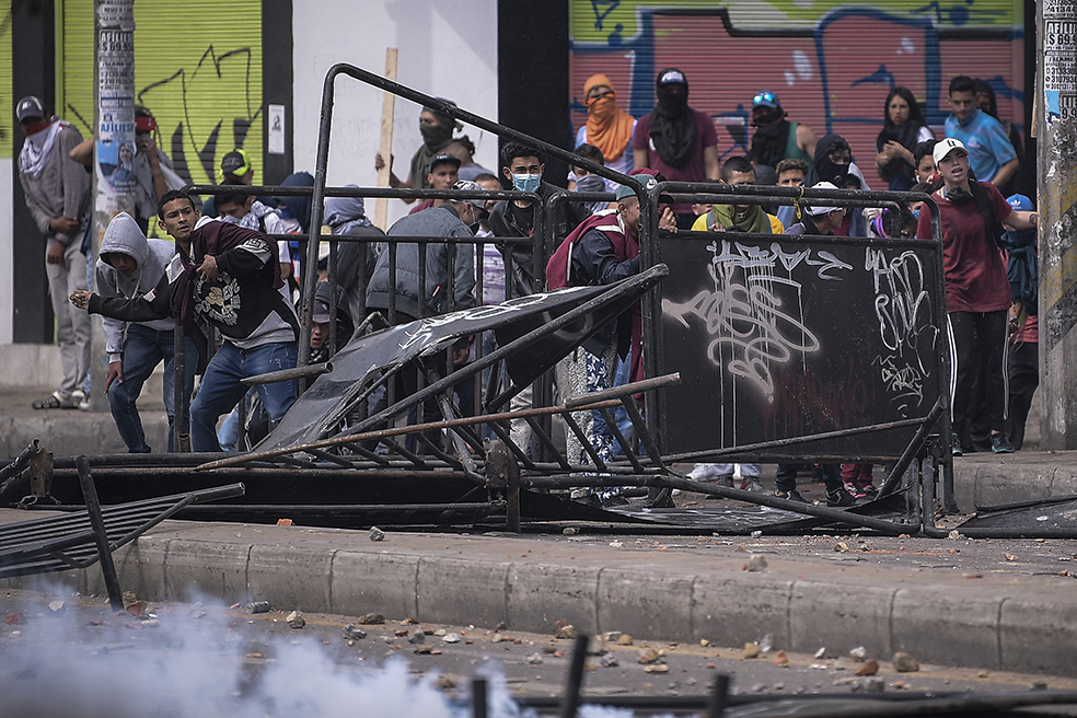 Minuto a minuto: Así se vivió la jornada de protestas este viernes en Bogotá
