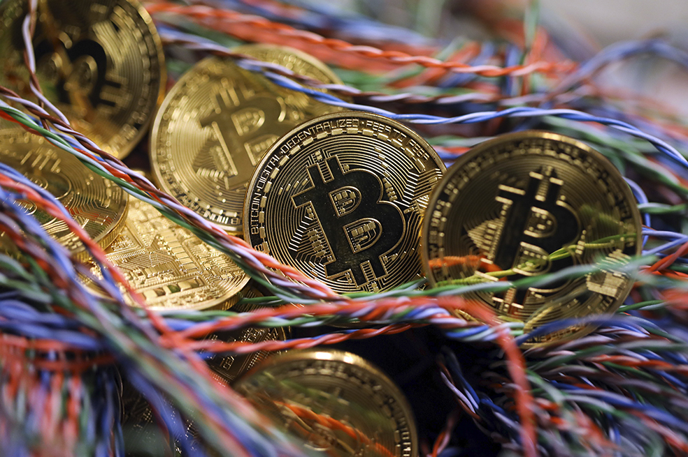 La mayor bolsa de criptomonedas espera ganancias pese a caída