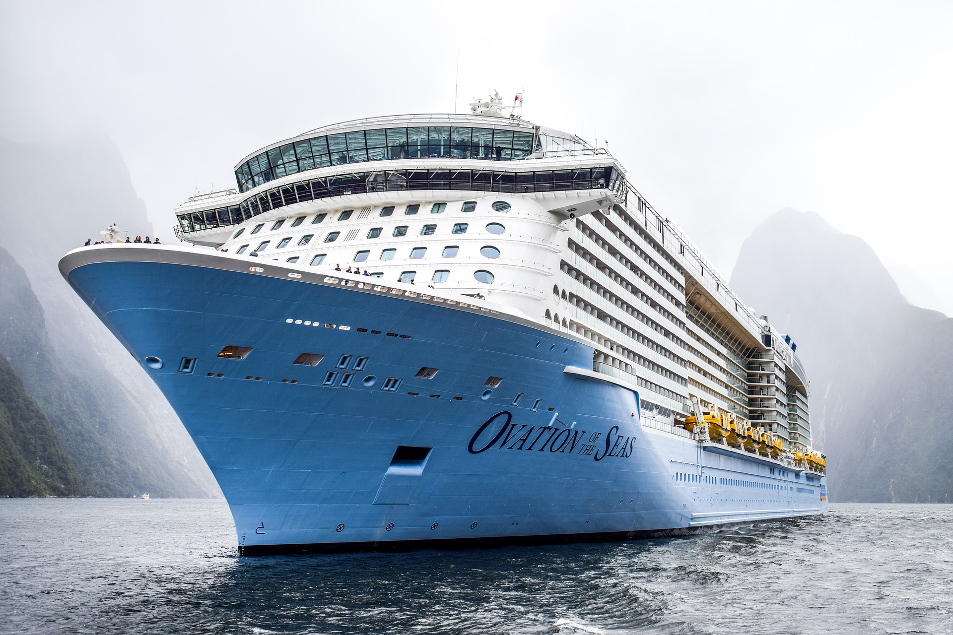 Las empresas de cruceros cuentan con cientos de posibilidades a la hora de elegir sus destinos.