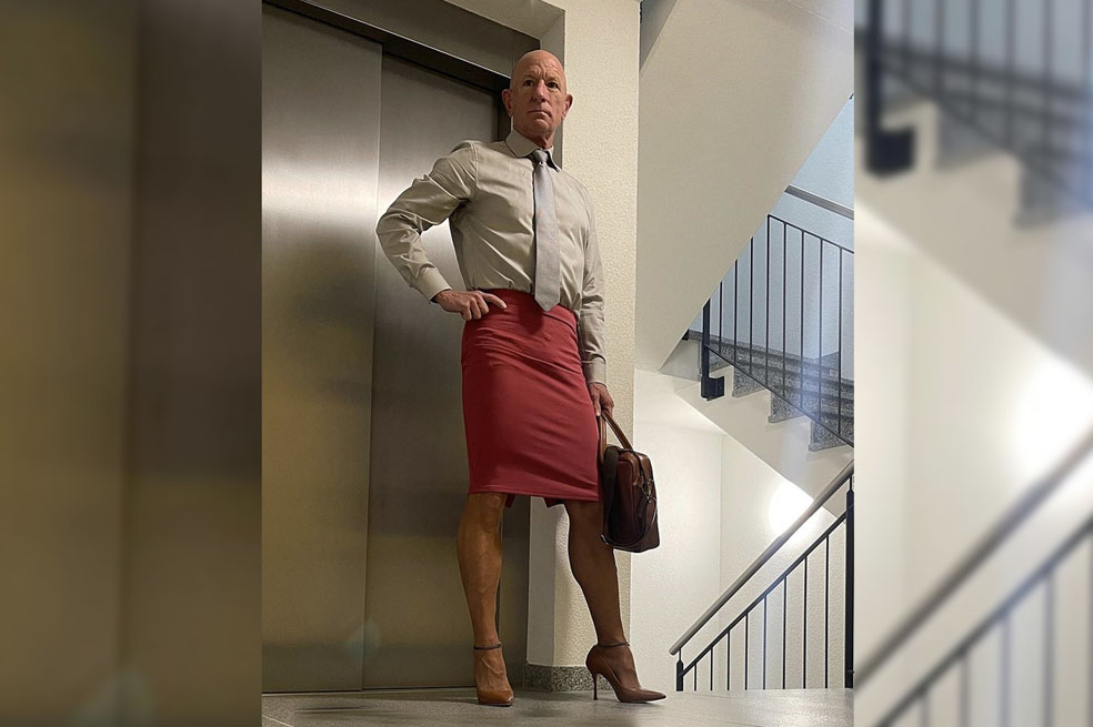 “La ropa no debería determinar la orientación sexual”: el influencer con tacones