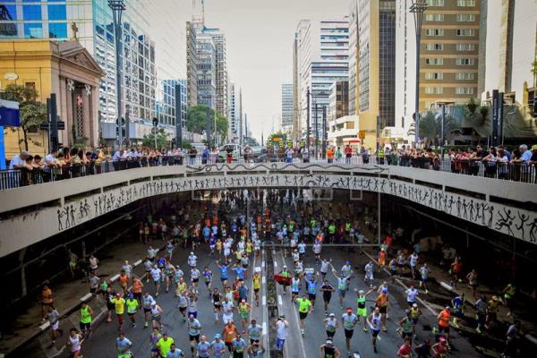 Africanos vuelven a imponerse en tradicional carrera de San Silvestre de Sao Paulo