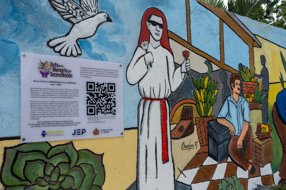 El mural por la memoria que reunió a víctimas de falsos positivos y exmilitares en Huila