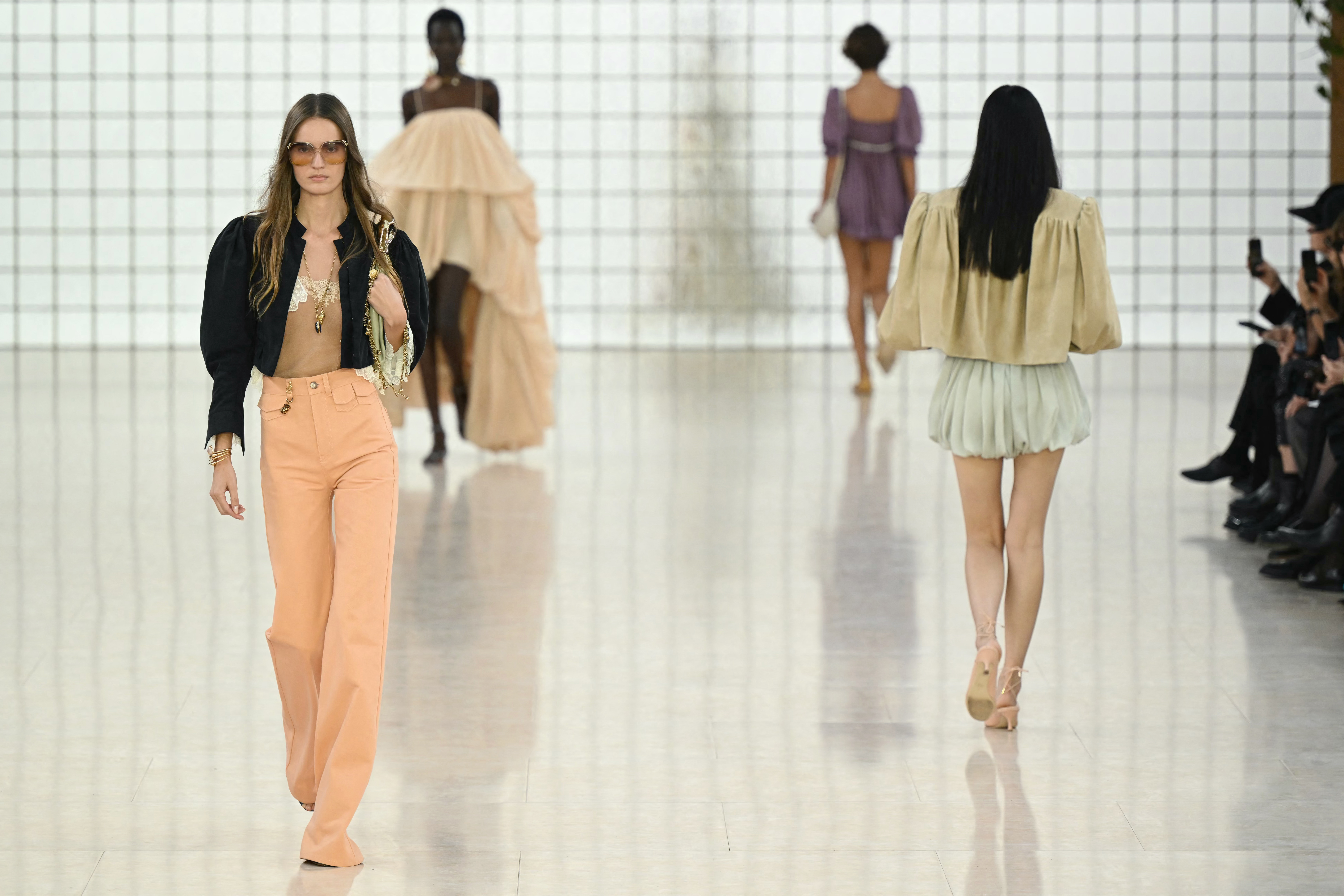 Estilo boho chic para el verano de 2025, la propuesta de Chloé