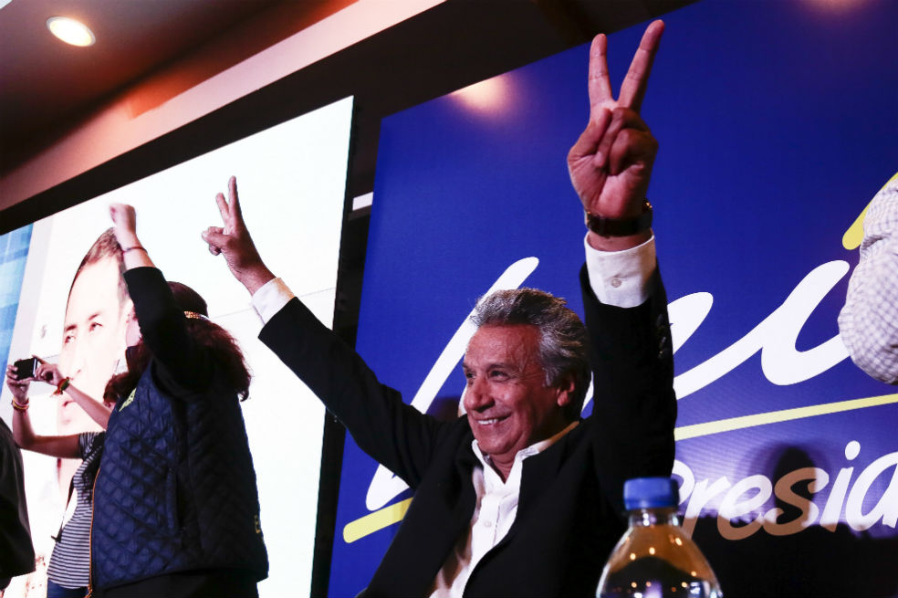 Moreno lidera escrutinio en Ecuador, con incertidumbre sobre segunda vuelta